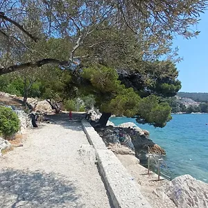 Bartol With Sea View Near The Beach & City Center Trogir